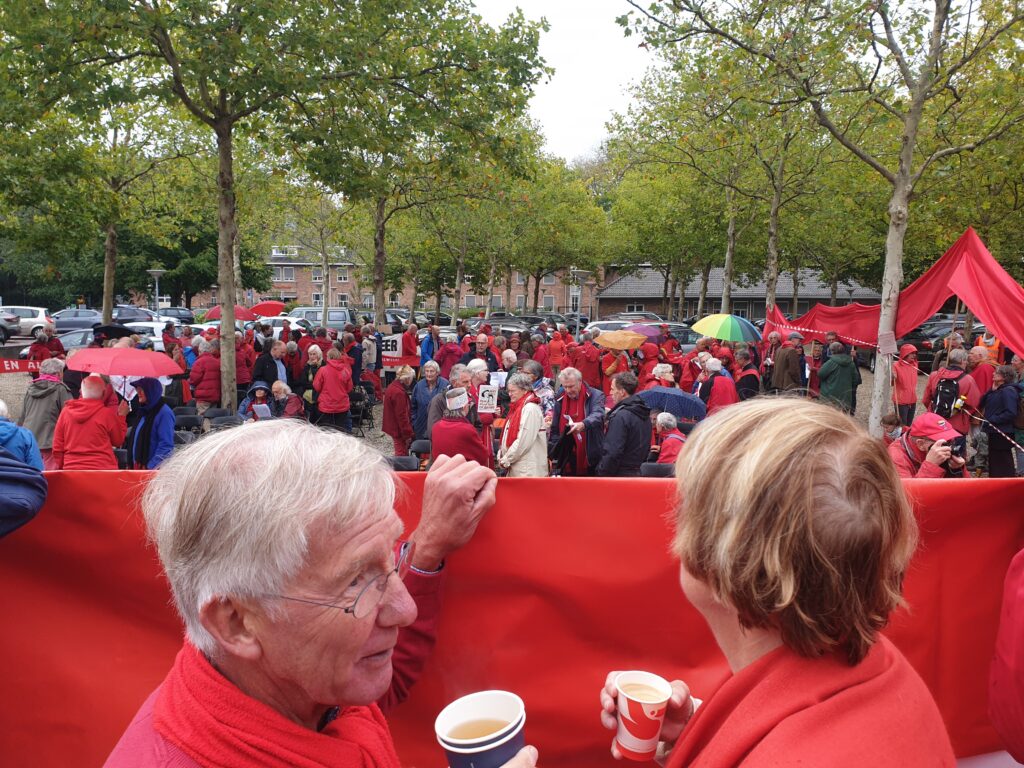 2025-09-17 Protest bij PKN gebouw